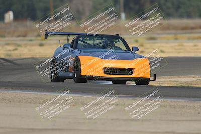 media/Sep-20-2025-Extreme Speed (Sat) [[1fcc23683c]]/Red (Advanced)/Session 1 (Sunset)/
